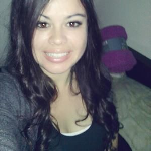 Meet your Posher, Desiree